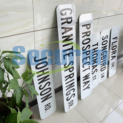 OEM Photoluminescent Signage Internally Illuminated Street Name Signs