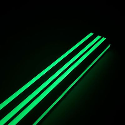 L Shape Photoluminescent Anti Slip Stair Nosing With 29600mcd/M2 Brightness Yellow Green