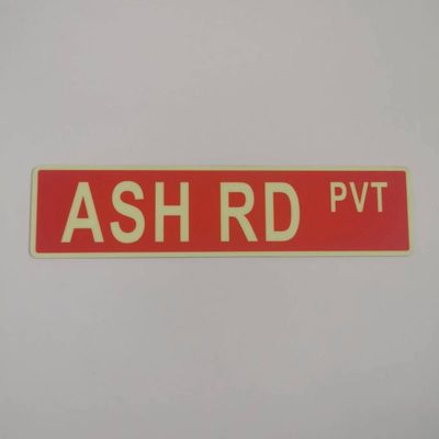 Indicateurs photoluminescents non inflammables, non corrosifs et en aluminium